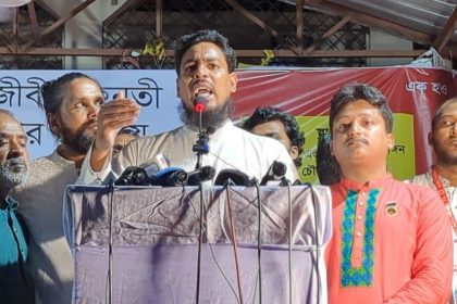 শ্রমিকদের অধিকার নিশ্চিতে নতুন সংবিধান প্রণয়নের দাবি আখতার হোসেনের